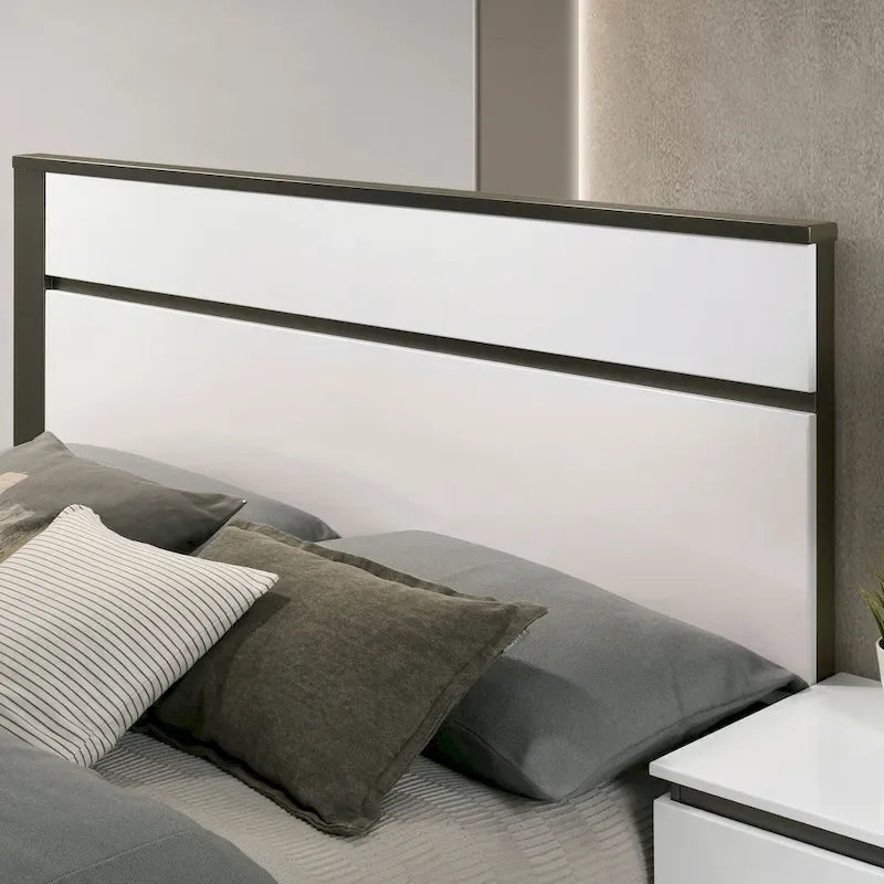 Ensemble de lit et de table de chevet Conjira Modern 2 pièces en bois blanc avec rangement