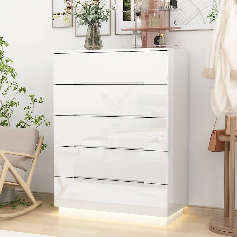 Commode à 5 tiroirs avec tiroirs brillants et éclairage de rangement