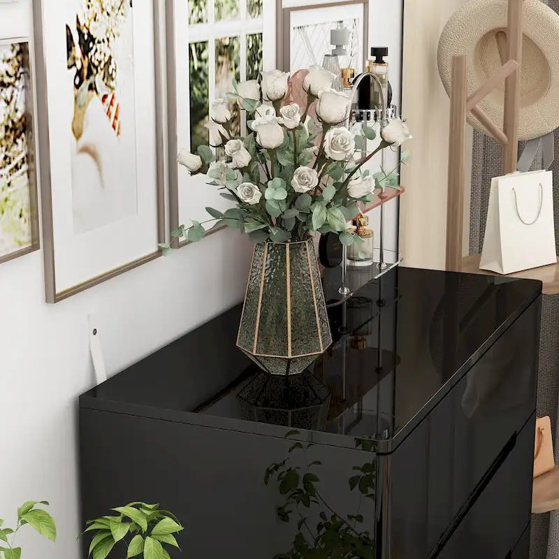 Commode à 5 tiroirs avec tiroirs brillants et éclairage de rangement